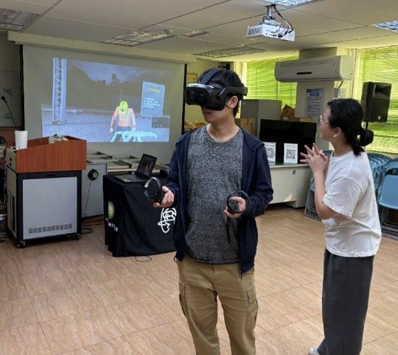 臨場虛擬實境體驗
