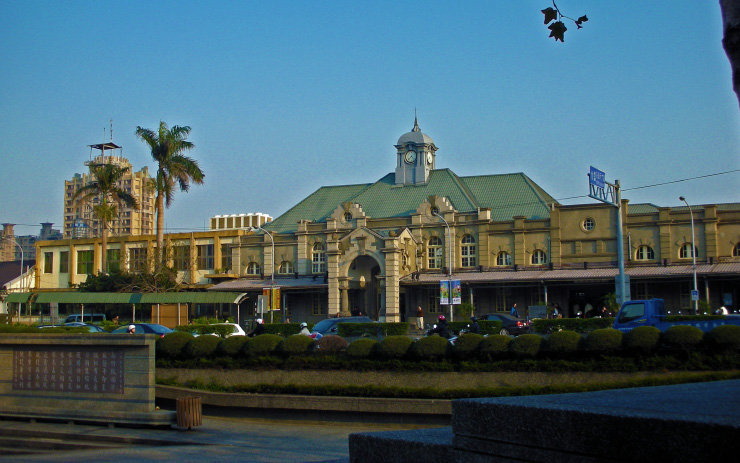 台鉄新竹駅