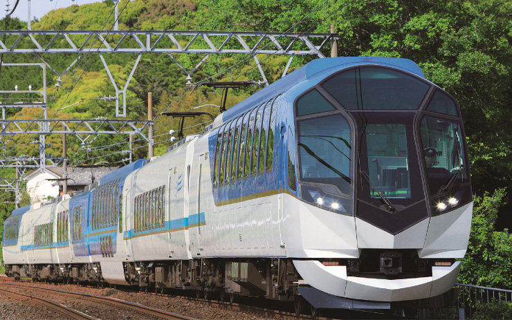 近鉄観光特急しまかぜ