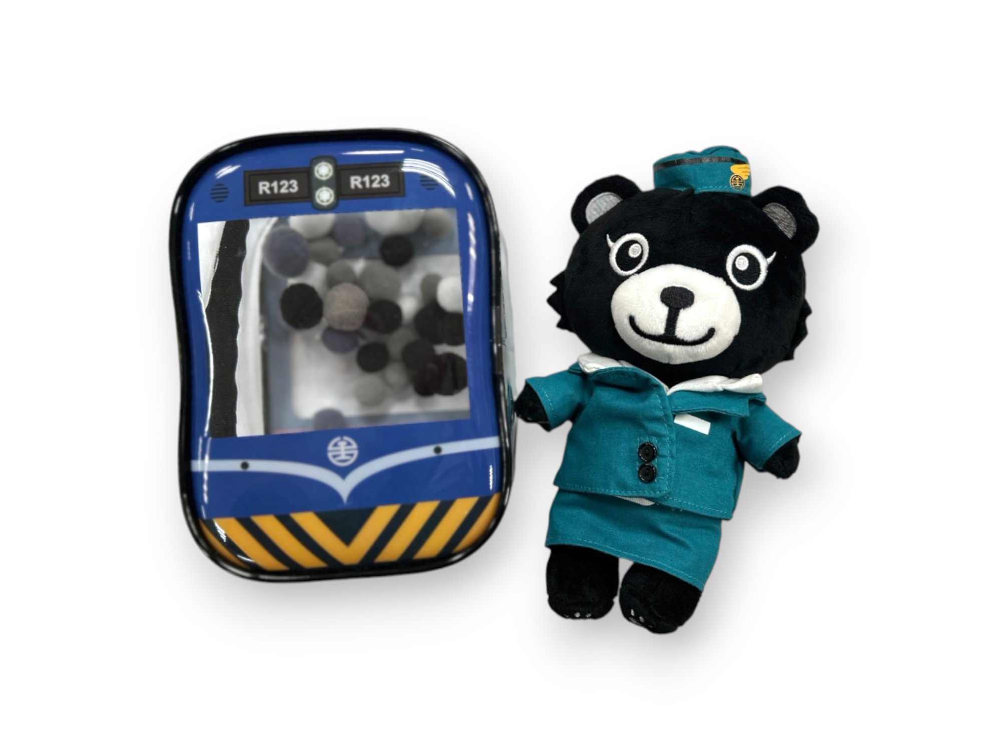 漢娜將服務員娃包組