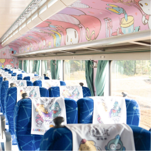 豪華三排座椅空間舒適寬敞